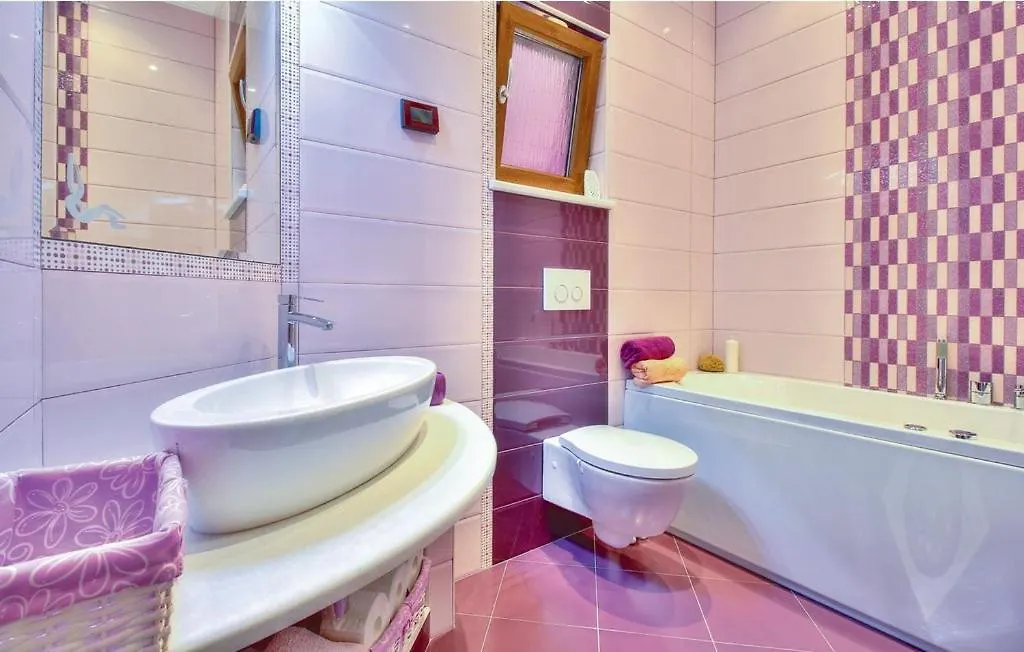 Holiday Home M&E Novigrad  3*, Novigrad (Istria)